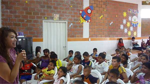 Kinderwerk in Kolubien Caracoles